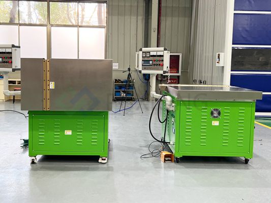 Bellows-type protective cover: Excellent dust and water resistance, safeguarding the performance of equipment as before