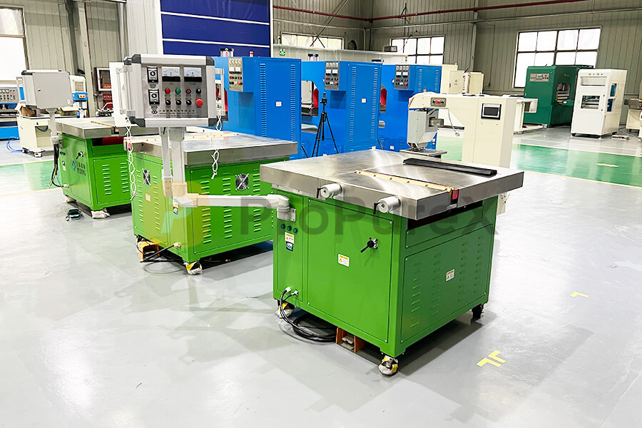 High Quality Dust Cover Welding Machine